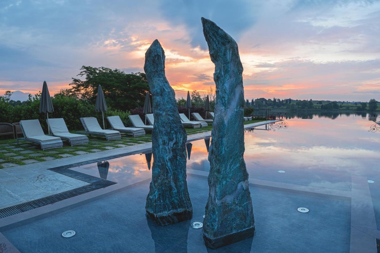 Le Ali Del Frassino Hotell Peschiera del Garda Exteriör bild